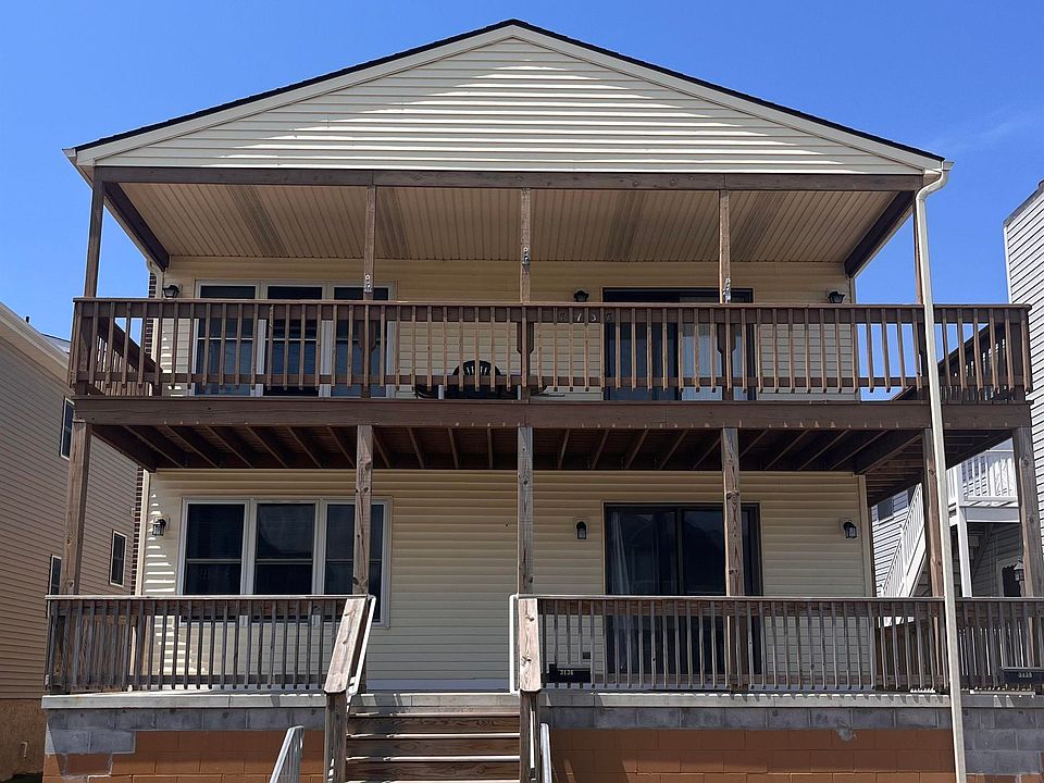 1st image of 3136 Haven Ave #3138