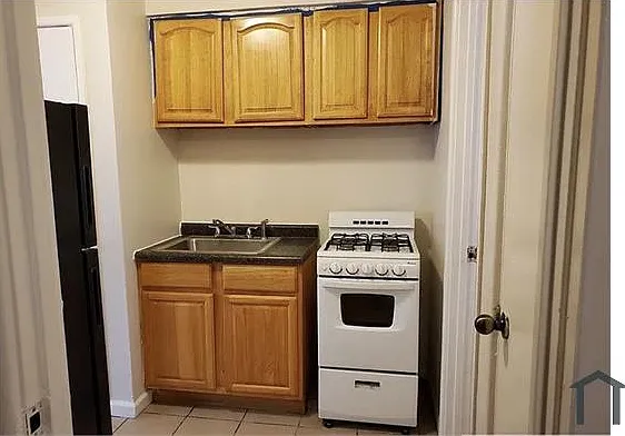 1 bed, $1,100 — Photo 3