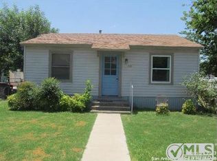 1410 W Hermosa Dr, San Antonio, TX 78201