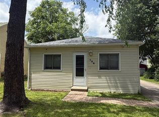 756 Cedarlawn Rd, Waterford, MI 48328