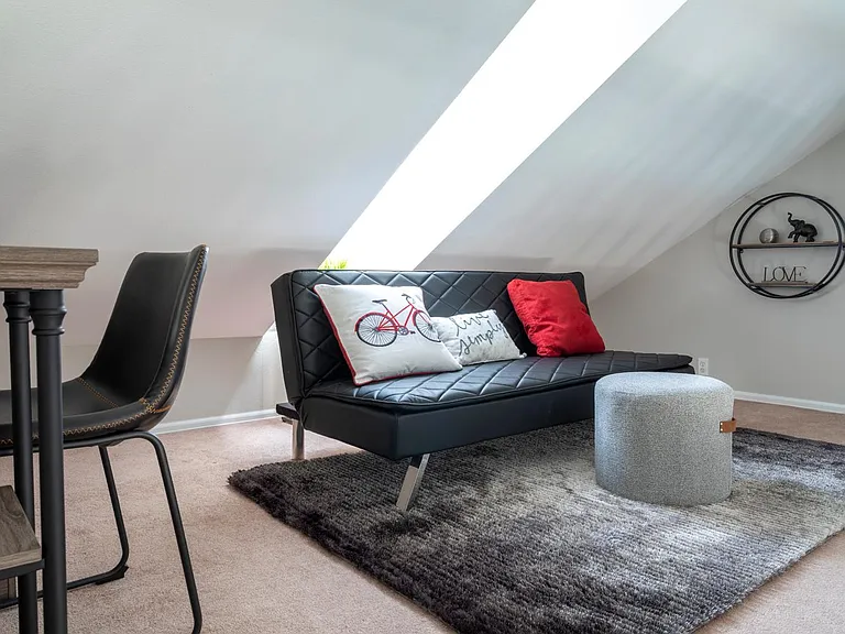 2201 Pearl St #206 — Photo 7