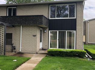 8201 Kennedy Cir Unit 4, Warren, MI