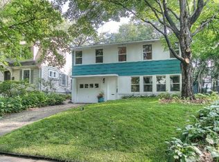 1523 River Ter E, Minneapolis, MN 55414