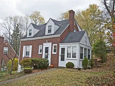 161 Highview Dr photo 1