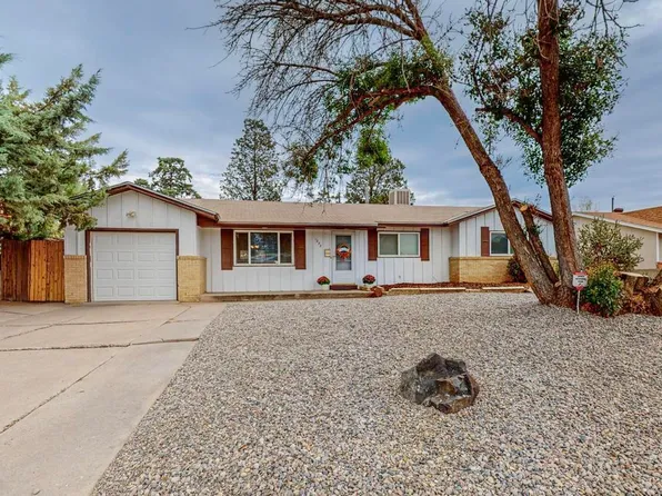 1228 Glorieta St NE, Albuquerque, NM 87112