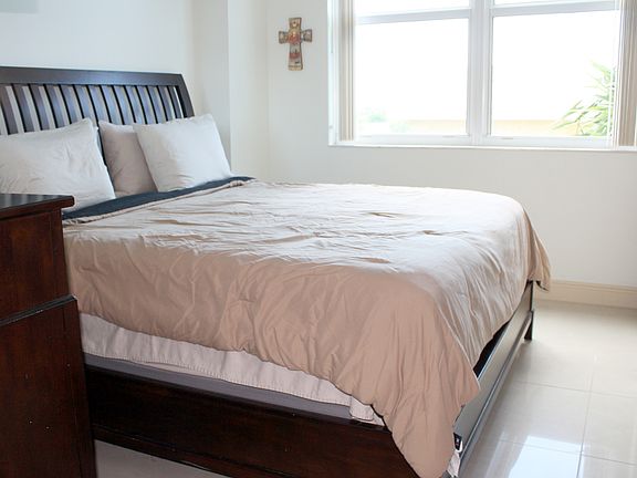5th image of 3180 Coral Way APT 601