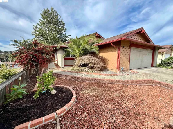 797 Coral Ridge Cir, Rodeo, CA 94572