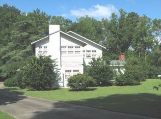 205 Golf Rd, Plymouth, NC 27962