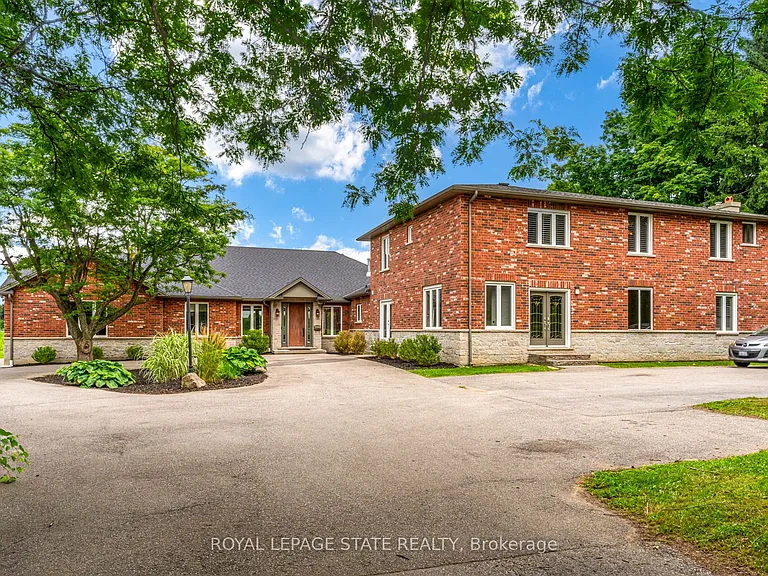 931 Southcote Rd — Photo 4