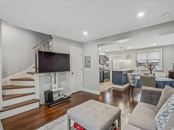 217-06 67th Avenue #Duplex, Bayside, NY 11364