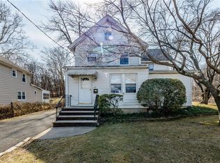 41 Shunpike Rd, Summit, NJ 07901