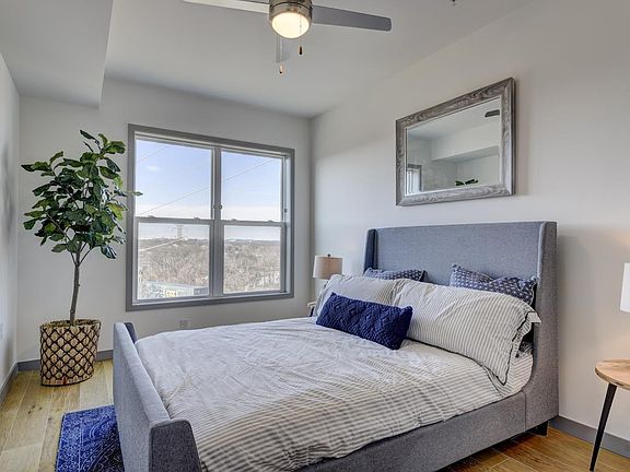 2nd image of 400 Herron Dr APT 313