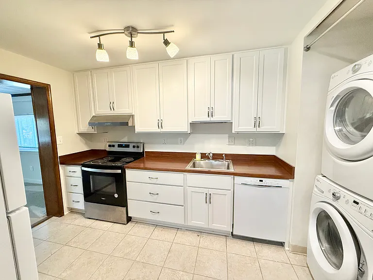6219 Yellowstone Dr — Photo 13