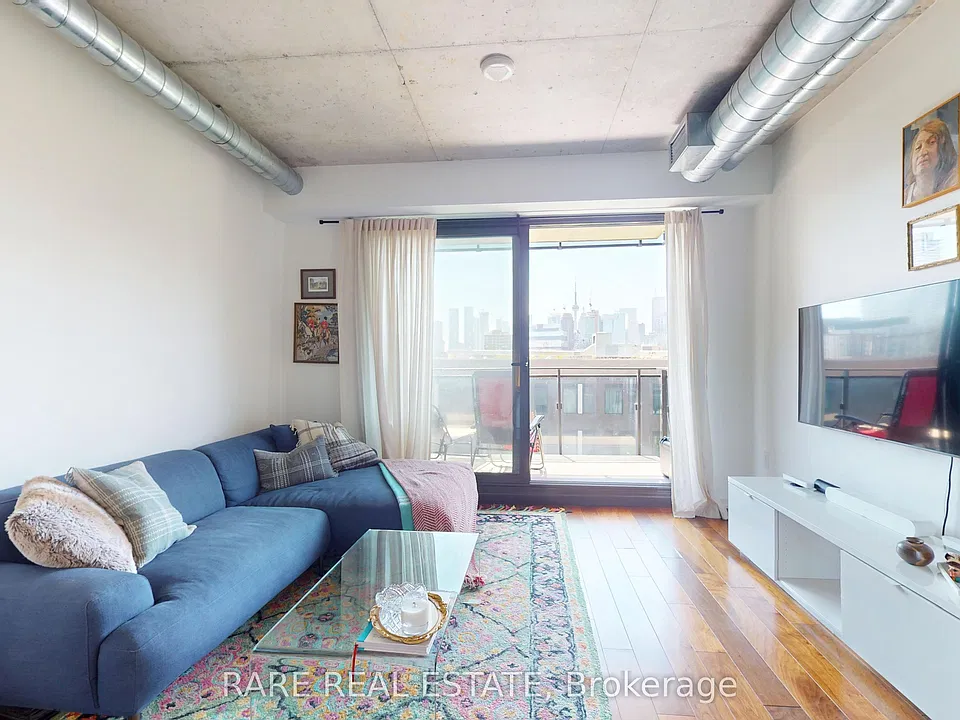 47 Lower River St #542