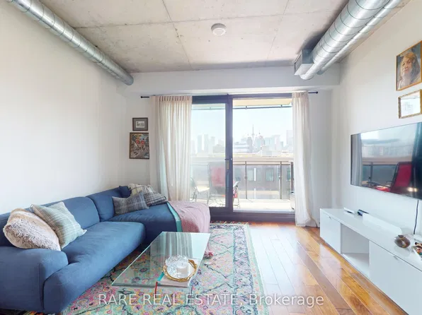 47 Lower River St #542, Toronto, ON M5A 0G1