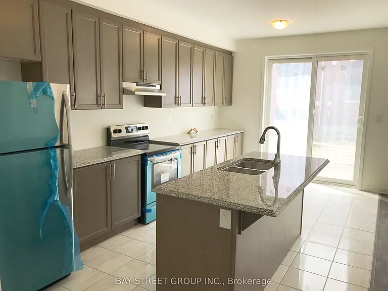 9 Ness Dr — Photo 3