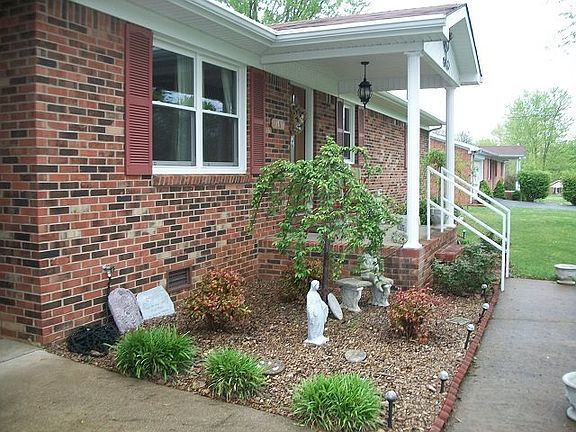 2nd image of 115 Crescent Dr