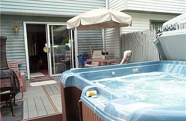 5th image of 322 Garden Hill Dr