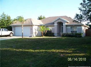 824 Sylvia Dr, Deltona, FL 32725