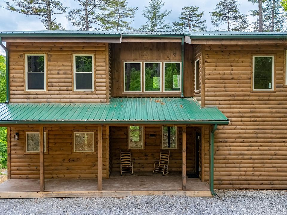 1st image of 2932 Ginas Way