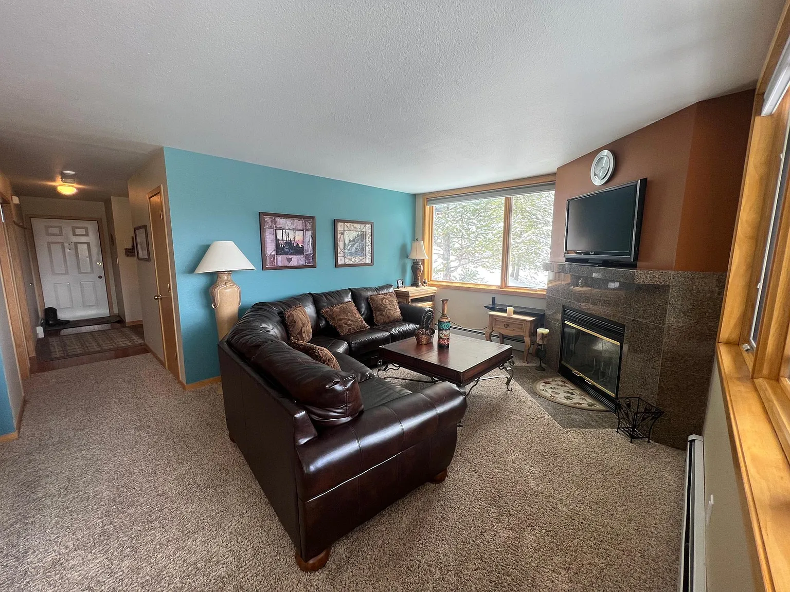 2 bed, 789 sqft, $2,700 — Photo 3