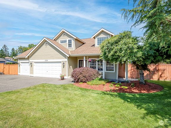 3rd image of 21309 38th Avenue Ct E