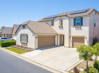 3727 Chessa Ln, Clovis, CA 93619
