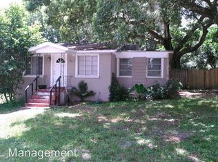 131 Colomba Rd, Debary, FL 32713