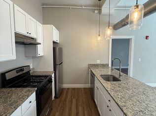 22 Richard St #B1O4, New Haven, CT 06513