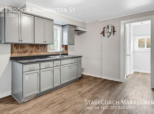 603 Booker T Washington St, Conroe, TX 77301