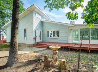 569 Lakewood Dr, Hollister, MO 65672