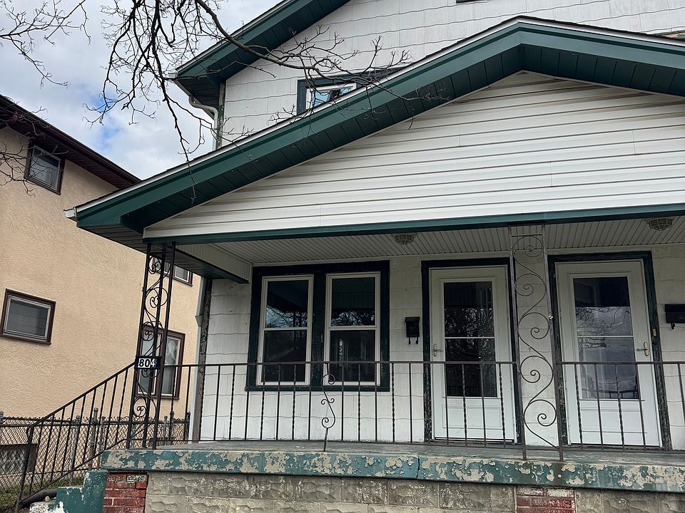 1st image of 800-804 Thomas Rd