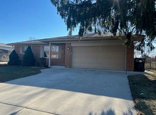 22381 Independence St, Woodhaven, MI 48183