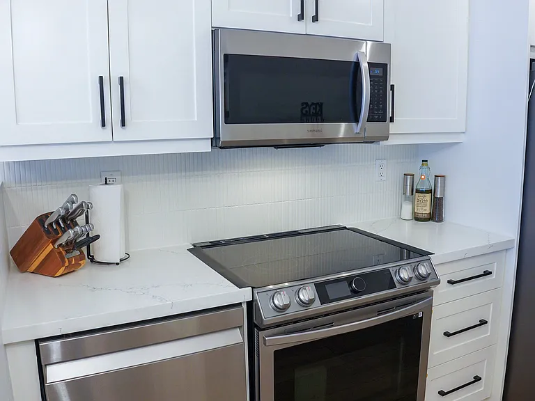 118 Finch Ave W #Townhouse 5 — Photo 7