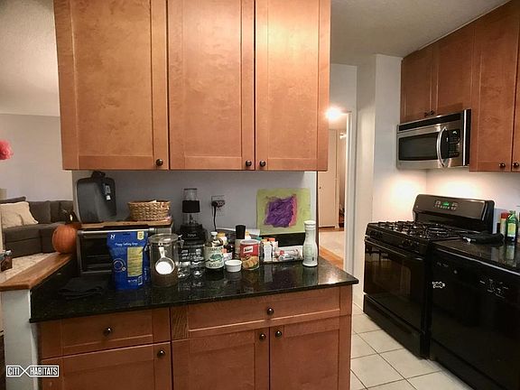 4th image of 115 E 34th St APT 8D