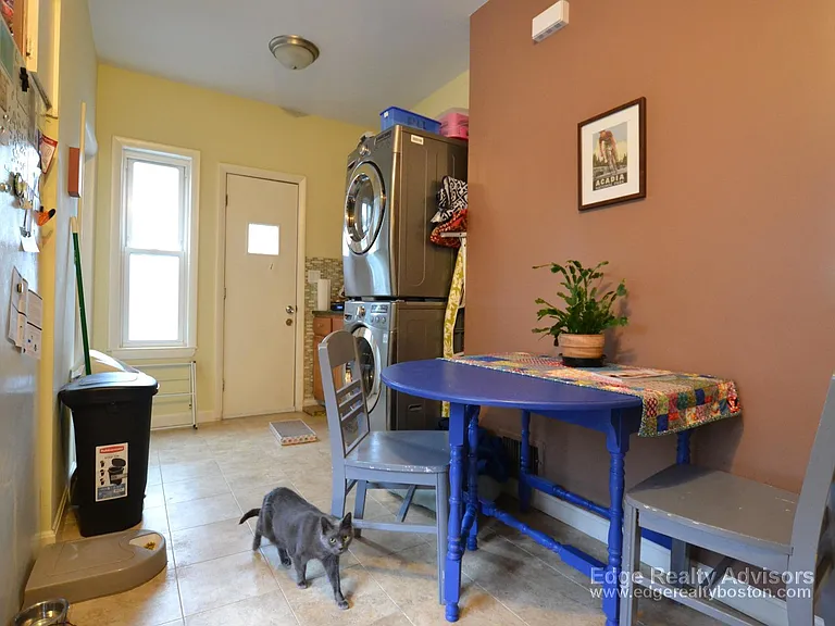 68 Etna St #2 — Photo 4