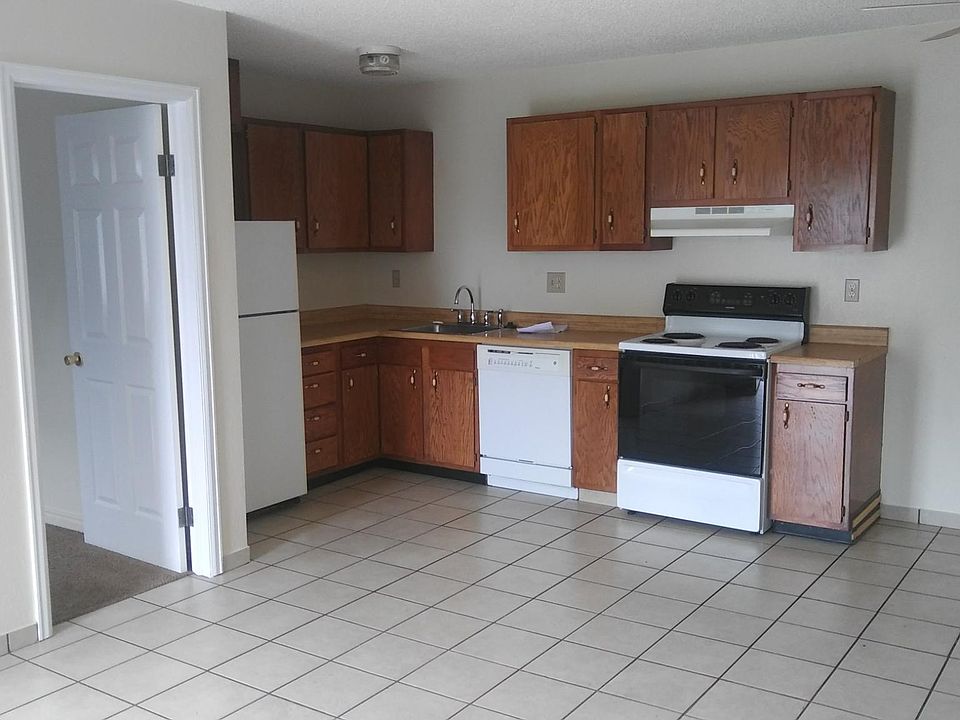 2nd image of 229 15th St APT 5