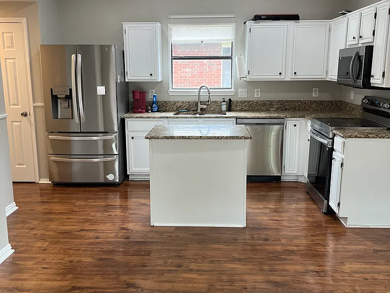 7836 Excaliber Rd — Photo 3