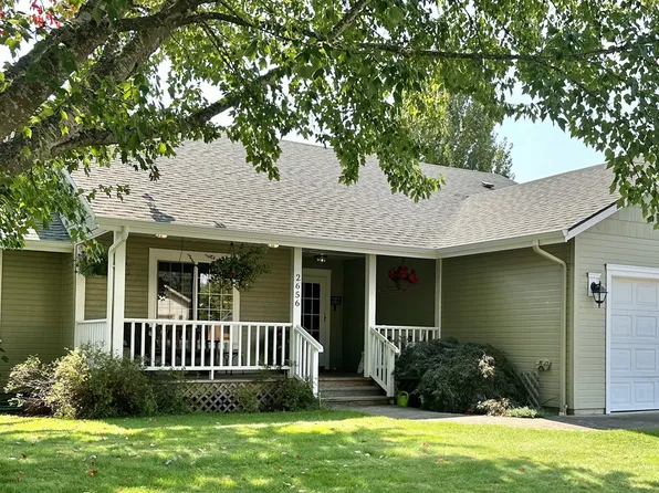 2656 Kalmia St, Eugene, OR 97404