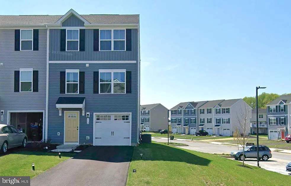 Building Photo - 112 Hamilton Ln