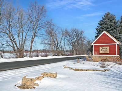 11649 E Laketowne Dr NE, Albertville, MN, 55301
