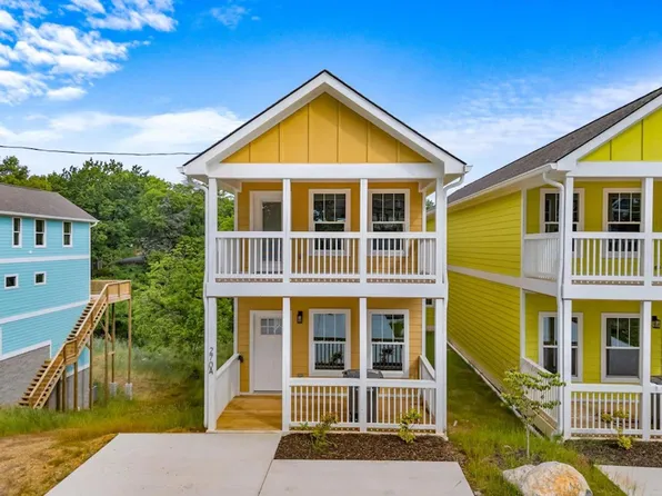 270 W Main St #A, Dandridge, TN 37725