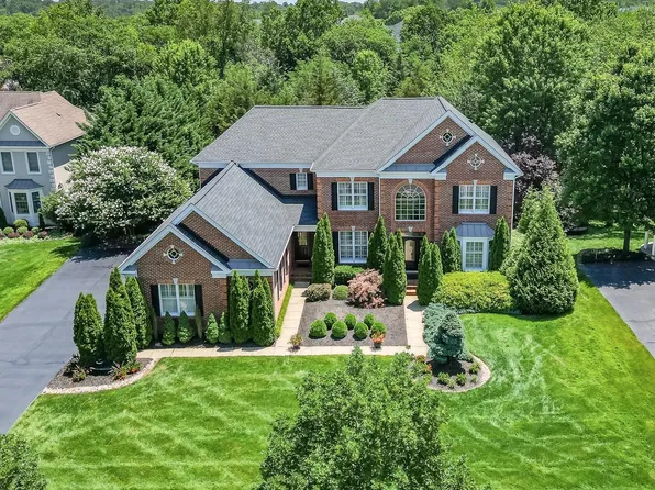 5359 Walkerton Ct, Haymarket, VA 20169