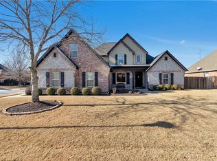 6506 S 35th St, Rogers, AR 72758