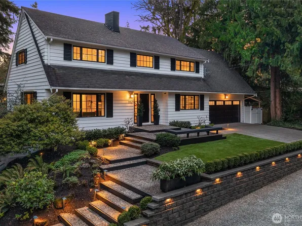 8829 SE 60th Street, Mercer Island, WA 98040