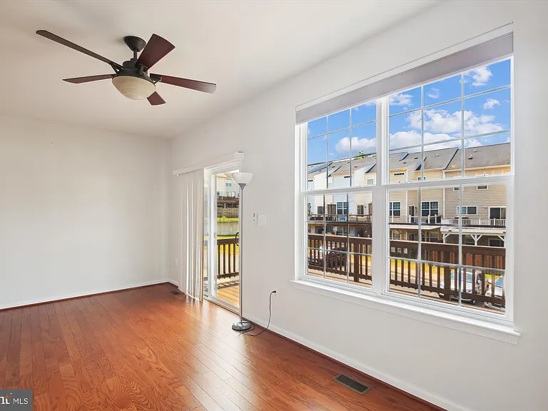 9003 Belo Gate Dr — Photo 4