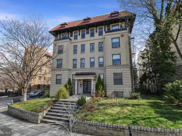 2633 Adams Mill Rd NW APT 402, Washington, DC 20009