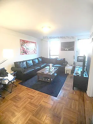 Rented by City Heights Realty | media 10