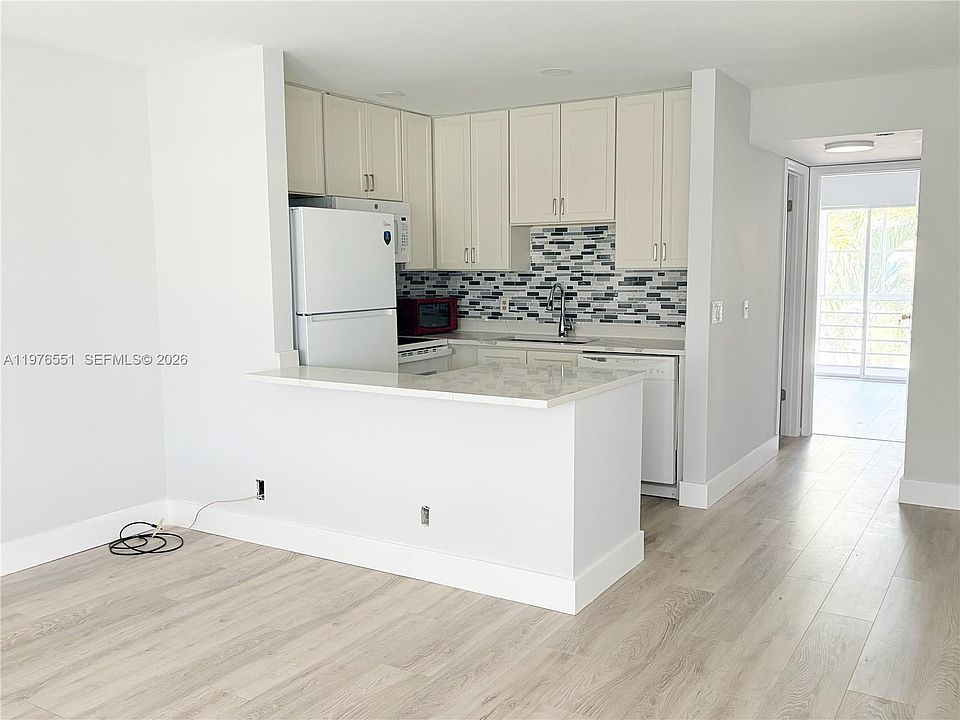 1st image of 178 Durham Cir #178-C