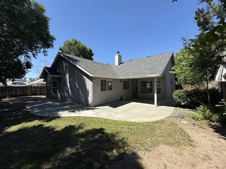 1609 W 8th Ave — Photo 13
